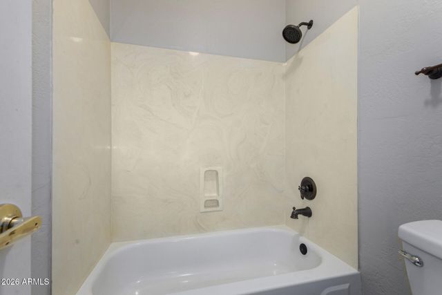 5428 W WETHERSFIELD Drive, Glendale, AZ 85304