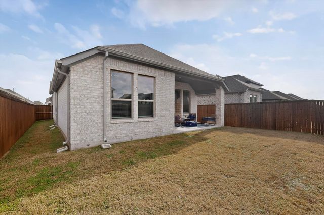 2319 Kirkstall Way, Forney, TX 75126