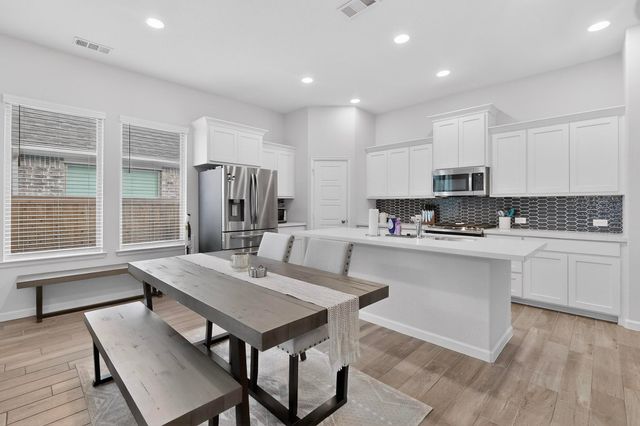 2319 Kirkstall Way, Forney, TX 75126