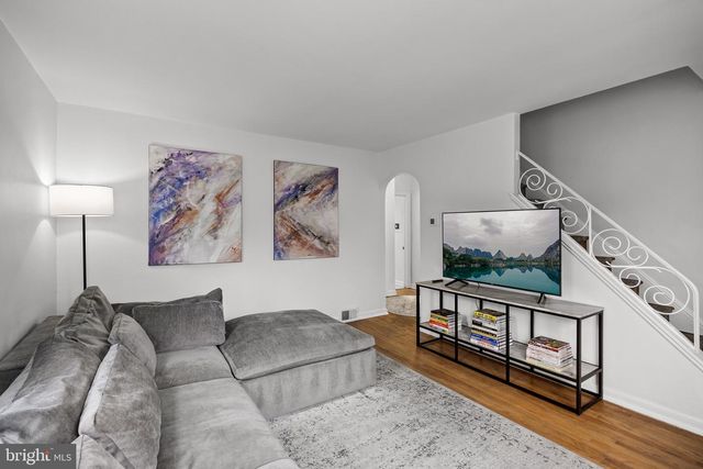 1302 W HIGH ST, Haddon Heights, NJ 08035