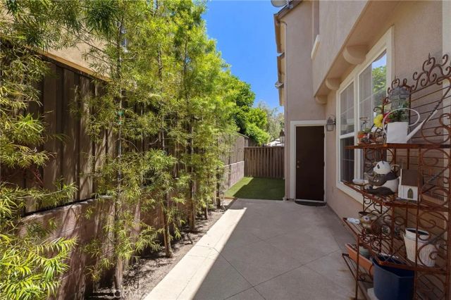 18 Amesbury Court, Ladera Ranch, CA 92694