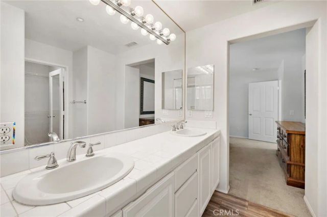 18 Amesbury Court, Ladera Ranch, CA 92694