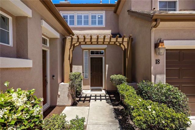 18 Amesbury Court, Ladera Ranch, CA 92694