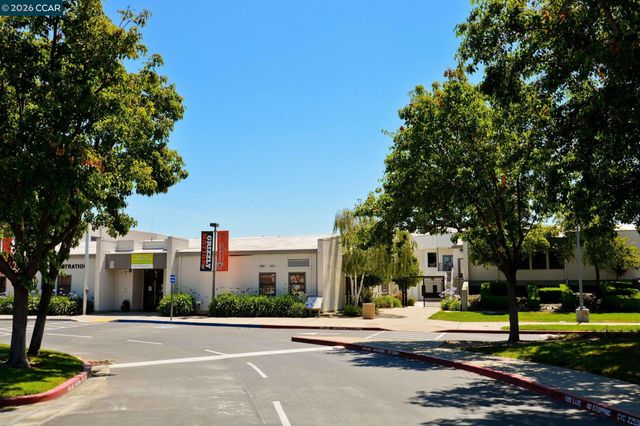 9881 Brunswick Way, San Ramon, CA 94583