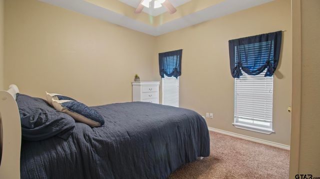 17391 Mary Martin Dr, Flint, TX 75762