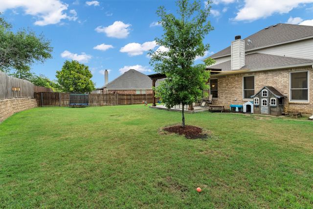221 Brookdale Drive, Midlothian, TX 76065