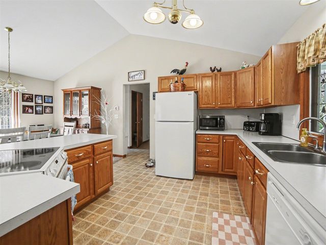 7581 Wiczer Drive, Whitehall, MI 49461