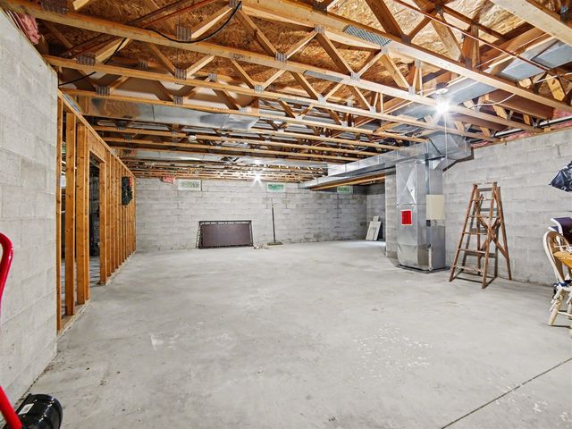 7581 Wiczer Drive, Whitehall, MI 49461