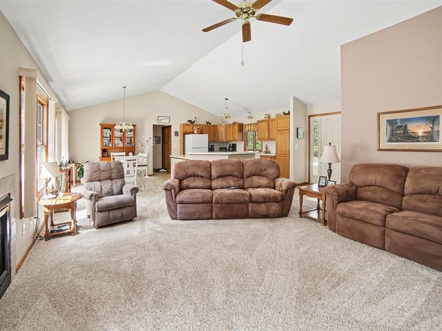 7581 Wiczer Drive, Whitehall, MI 49461