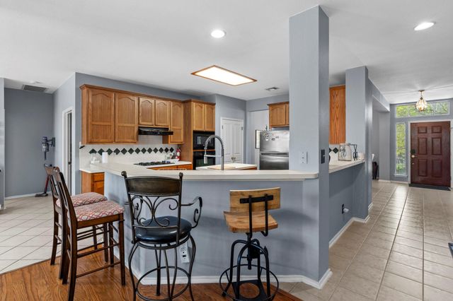 1906 Holly Hill DR, Leander, TX 78641