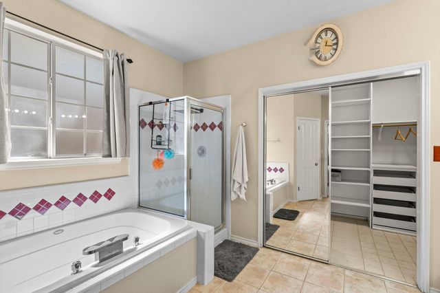 1906 Holly Hill DR, Leander, TX 78641