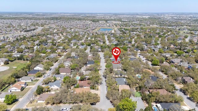 1906 Holly Hill DR, Leander, TX 78641