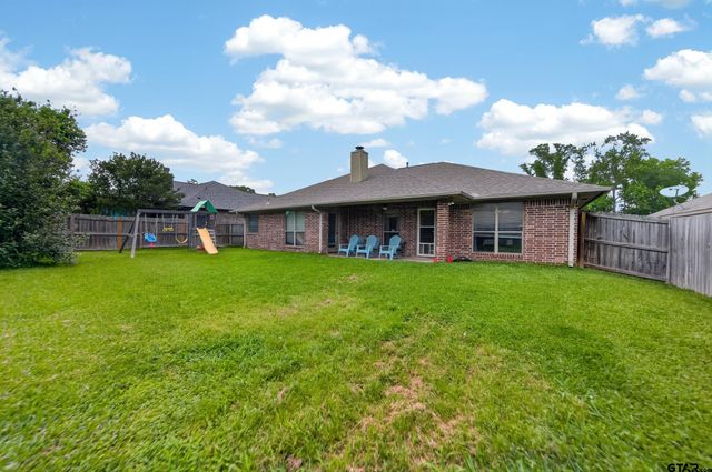 11673 Lanes End, Flint, TX 75762