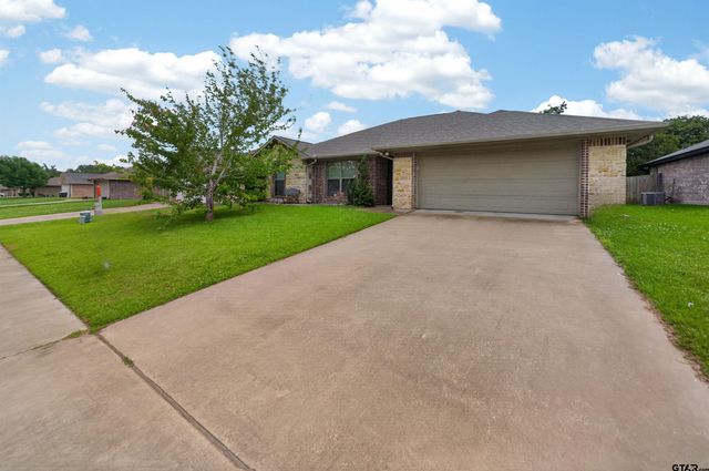 11673 Lanes End, Flint, TX 75762