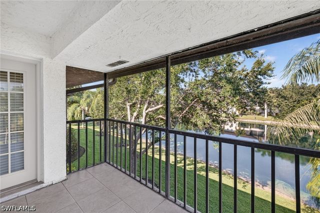 5365 Treetops DR S206, Naples, FL 34113