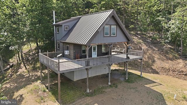 757 BROCKET DR, Springfield, WV 26763