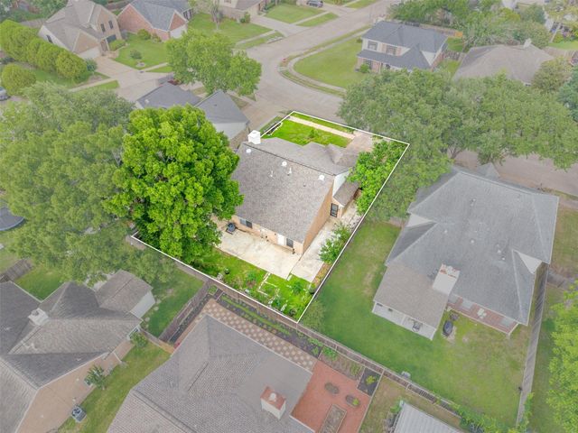 2919 Fresco Drive, Katy, TX 77449