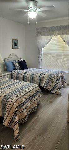 192 Fox Glen DR 2-192, Naples, FL 34104