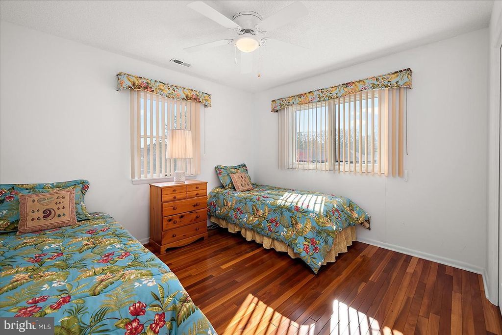 Image 26 of property listing at 702-A KELLY RD #702A, Ocean City, MD 21842