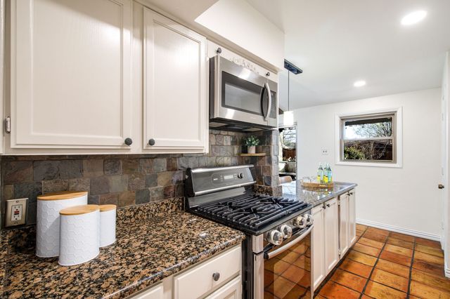 917 Warfield Way, Richardson, TX 75080