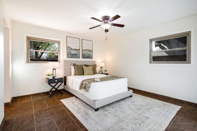 917 Warfield Way, Richardson, TX 75080