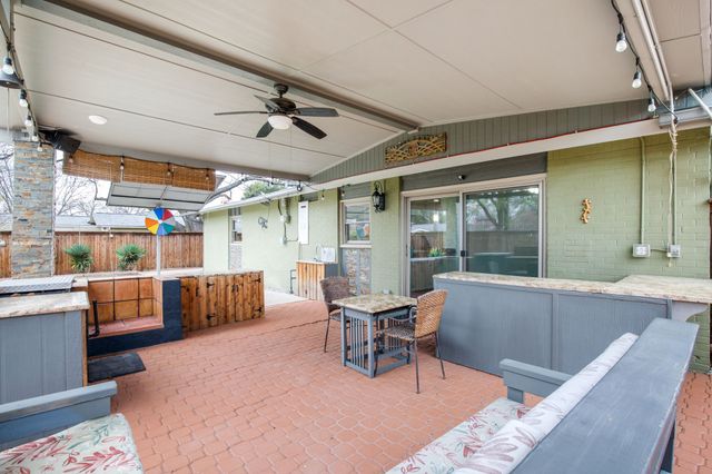 917 Warfield Way, Richardson, TX 75080