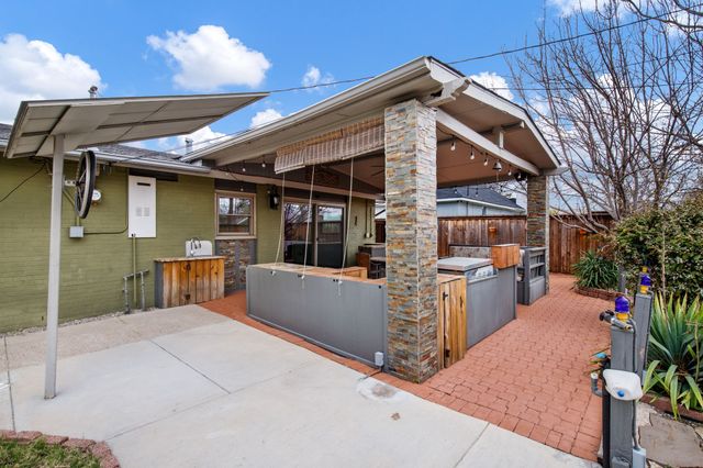 917 Warfield Way, Richardson, TX 75080