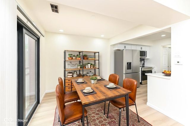 355 E Saint Clair Street, Indianapolis, IN 46202