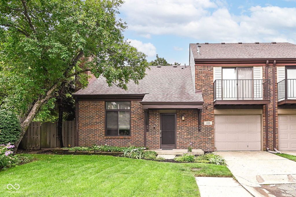 355 E Saint Clair Street, Indianapolis, IN 46202