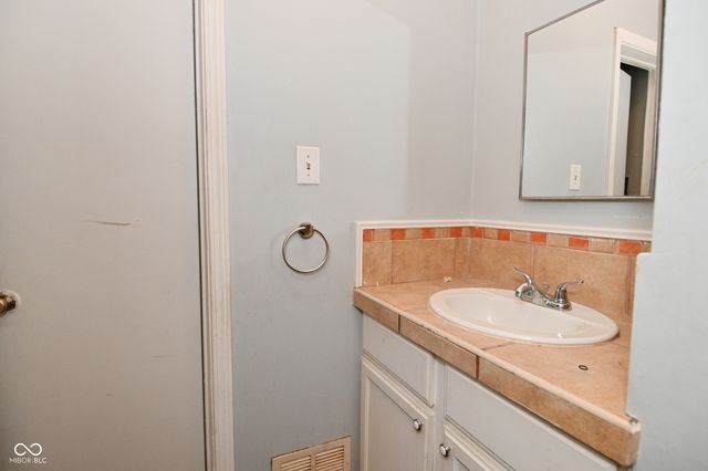 1424 N Denny Street, Indianapolis, IN 46201