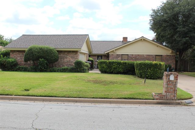 4021 Toledo Avenue, Fort Worth, TX 76133