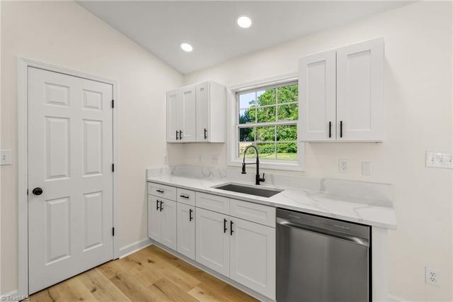 1210 Pearson Street, Greensboro, NC 27406