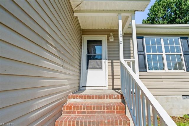 1210 Pearson Street, Greensboro, NC 27406