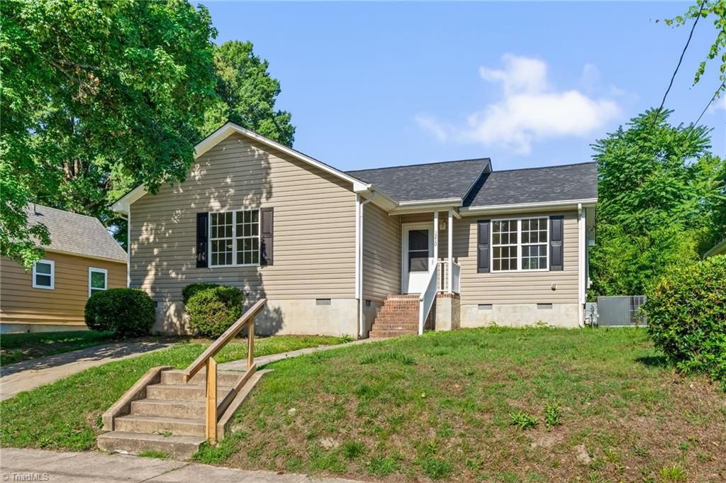 1210 Pearson Street, Greensboro, NC 27406
