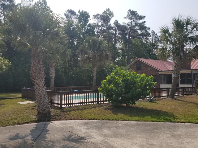 5919 Sidbury Road, Castle Hayne, NC 28429