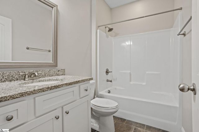 924 Hunterdale Lane, Boiling Springs, SC 29316