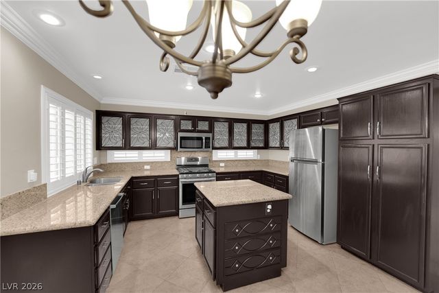 6555 Pecan Grove Court, Las Vegas, NV 89142