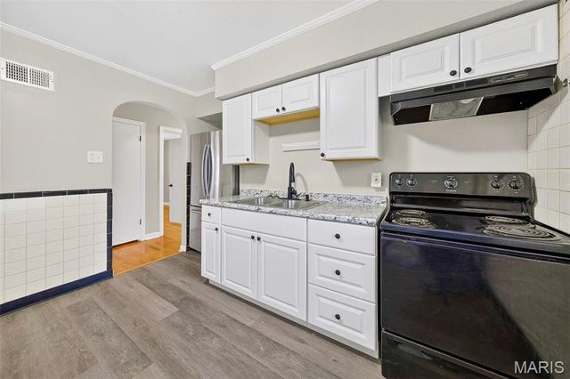 9279 Dell Court, Bellefontaine Nghbrs, MO 63137