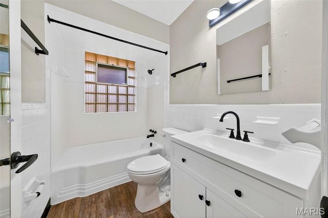 9279 Dell Court, Bellefontaine Nghbrs, MO 63137