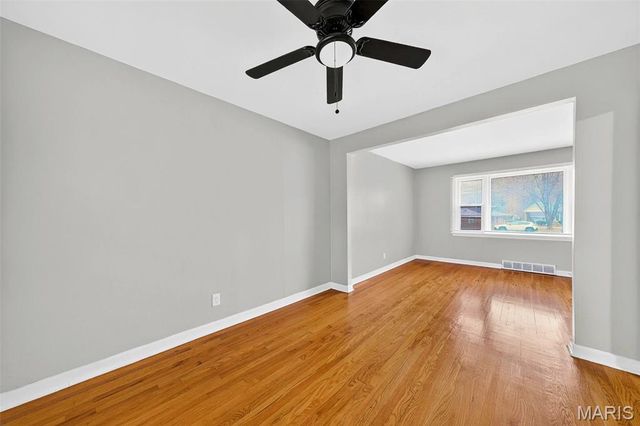 9279 Dell Court, Bellefontaine Nghbrs, MO 63137