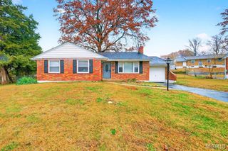 9279 Dell Court, Bellefontaine Nghbrs, MO 63137