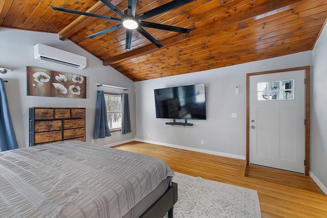 8 Barry Drive, Chelmsford, MA 01863