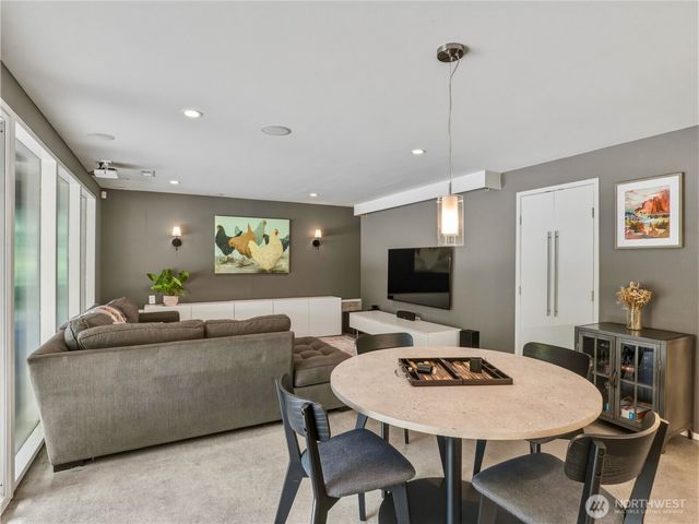 17128 2nd Avenue SW, Normandy Park, WA 98166