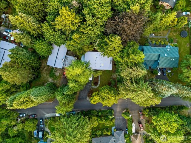 17128 2nd Avenue SW, Normandy Park, WA 98166