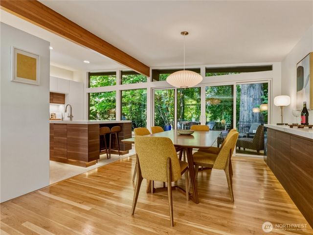 17128 2nd Avenue SW, Normandy Park, WA 98166
