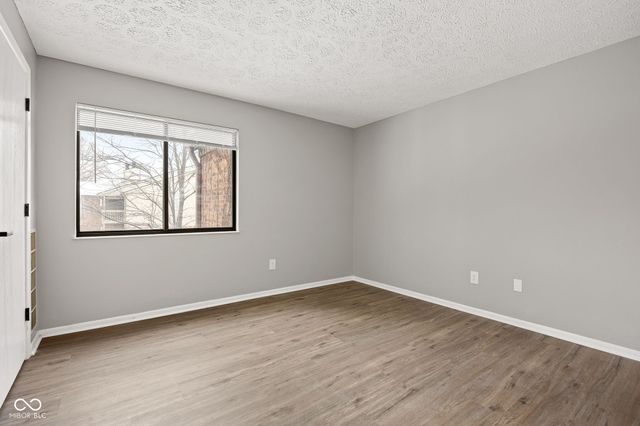 4250 Village Parkway Circle E 6, Indianapolis, IN 46254