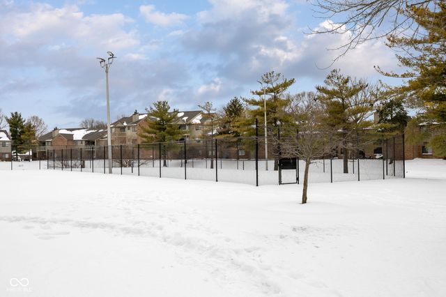 4250 Village Parkway Circle E 6, Indianapolis, IN 46254