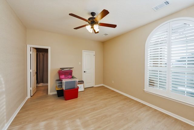 151 Conestoga Court, Rhome, TX 76078