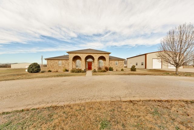 151 Conestoga Court, Rhome, TX 76078
