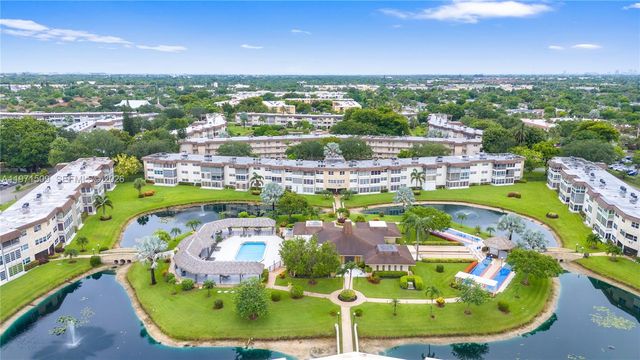 5003 NW 35th St 405, Lauderdale Lakes, FL 33319